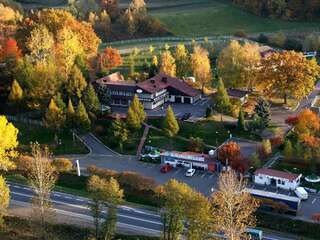 Фото Отель Hotel Mis г. Бохня